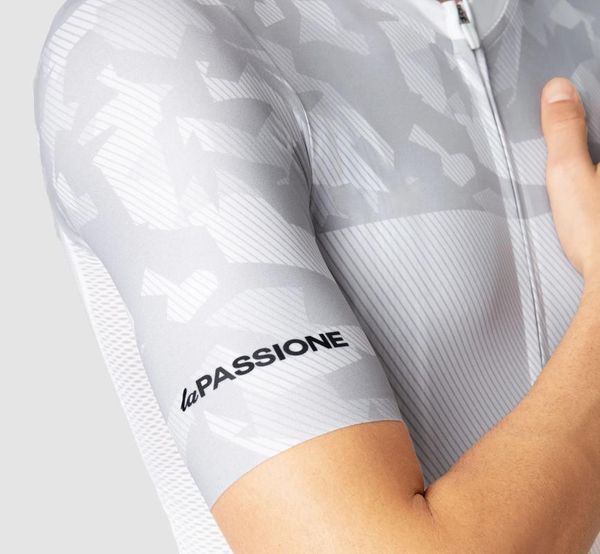 2020 psn club aero cycling jersey short sleeve lightweight breathable fabric mens road mtb cycling jerseys in stock, Black;red
2020 psn club aero cycling jersey short sleeve lightweight breathable fabric mens road mtb cycling jerseys in stock, Black;red