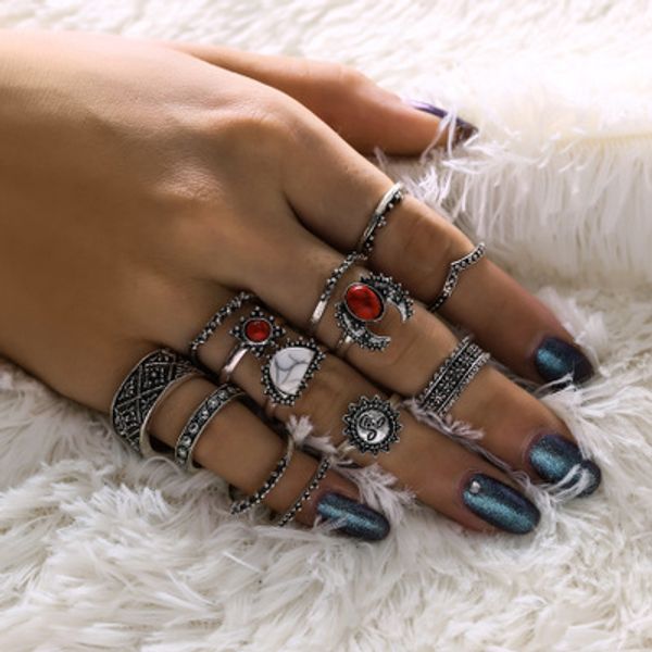 14pcs/set vintage silver color moon and sun midi female ring sets for women red big stone knuckle rings gift r474, Golden;silver
14pcs/set vintage silver color moon and sun midi female ring sets for women red big stone knuckle rings gift r474, Golden;silver