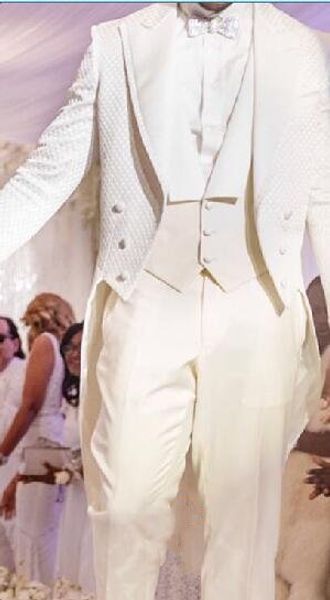 ivory tailcoat formal wedding men suits peak lapel new three pieces business groom tuxedos (jacket+pants+vest+tie) w930, Black;gray
ivory tailcoat formal wedding men suits peak lapel new three pieces business groom tuxedos (jacket+pants+vest+tie) w930, Black;gray