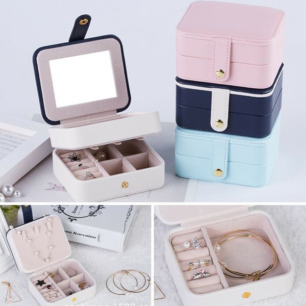 2019 new women's mini stud earrings rings jewelry box useful makeup organizer with travel portable jewelry box boite bijoux
2019 new women's mini stud earrings rings jewelry box useful makeup organizer with travel portable jewelry box boite bijoux