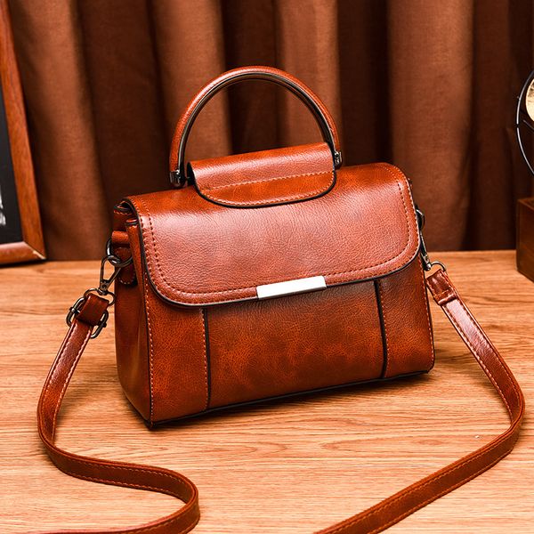 la maxza vintage women oilskin handbag leather small square shoulde bag luxurey designer elegant sac main femme bolsos mujer
la maxza vintage women oilskin handbag leather small square shoulde bag luxurey designer elegant sac main femme bolsos mujer
