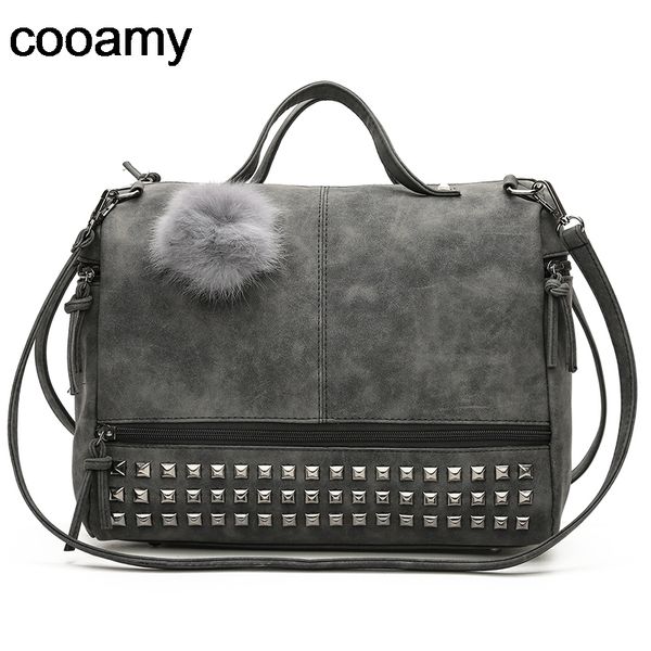 fur ball сумки женщин высокого качества pu кожаный заклепки crossbody сумки мода женская сумка сумки scrub сумка для дам
fur ball сумки женщин высокого качества pu кожаный заклепки crossbody сумки мода женская сумка сумки scrub сумка для дам