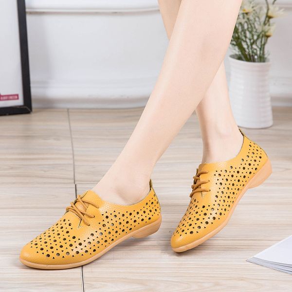 2020 spring and summer new leather hollow beef tendon soft bottom large size small leather shoes women, Black
2020 spring and summer new leather hollow beef tendon soft bottom large size small leather shoes women, Black
