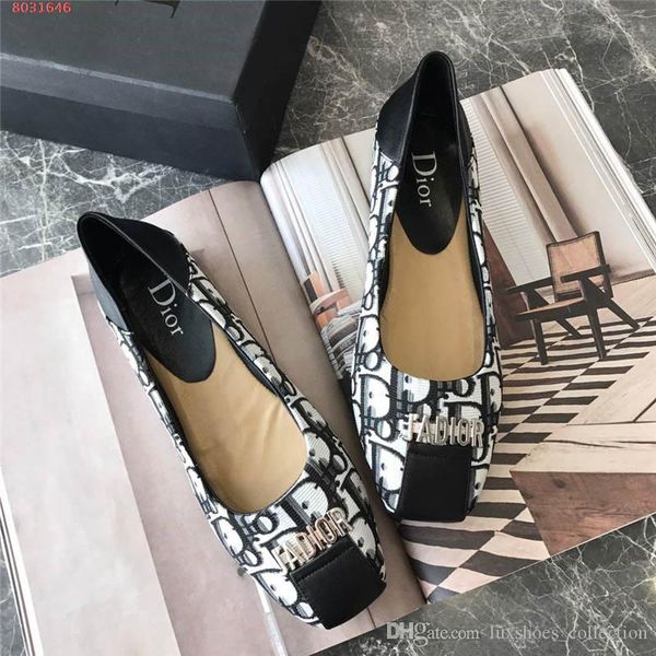 Классические Женщины Кожа Flats, Женщины печататься с нерегулярными D букв Повседне
Классические Женщины Кожа Flats, Женщины печататься с нерегулярными D букв Повседне