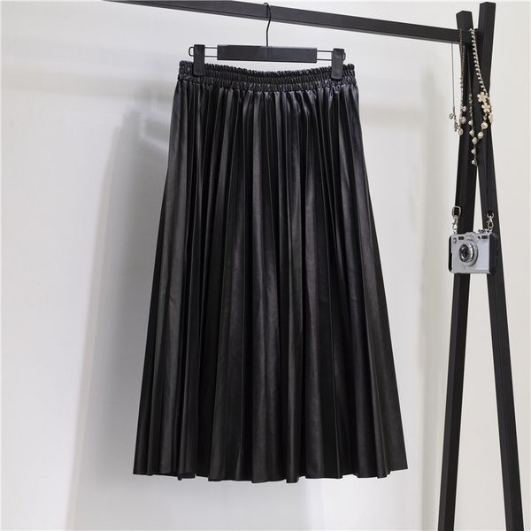 2020 new autumn women's wild casual solid color pu leather pleated skirt stretch high waist, Black
2020 new autumn women's wild casual solid color pu leather pleated skirt stretch high waist, Black