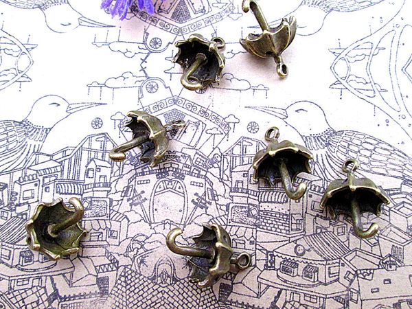 36pcs opened umbrella charms antique bronze tone 3d opened umbrella charm pendants 12x18mm, Bronze;silver
36pcs opened umbrella charms antique bronze tone 3d opened umbrella charm pendants 12x18mm, Bronze;silver