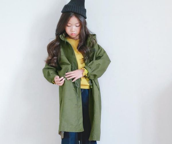 2019 new autumn girl princess embroidered children's dust coat fashion girl outwear, Blue;gray
2019 new autumn girl princess embroidered children's dust coat fashion girl outwear, Blue;gray