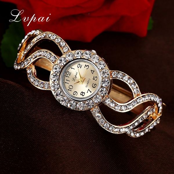 lvpai women watches 2018 rhinestone bracelet wristwatches fashion classic ladies watches luxury vintage wrist dress quartz watch, Slivery;brown
lvpai women watches 2018 rhinestone bracelet wristwatches fashion classic ladies watches luxury vintage wrist dress quartz watch, Slivery;brown
