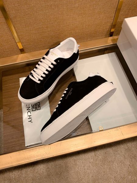 2020 new db men's daily casual sports shoes high-quality men's sports shoes luxury design men's casual shoes
2020 new db men's daily casual sports shoes high-quality men's sports shoes luxury design men's casual shoes