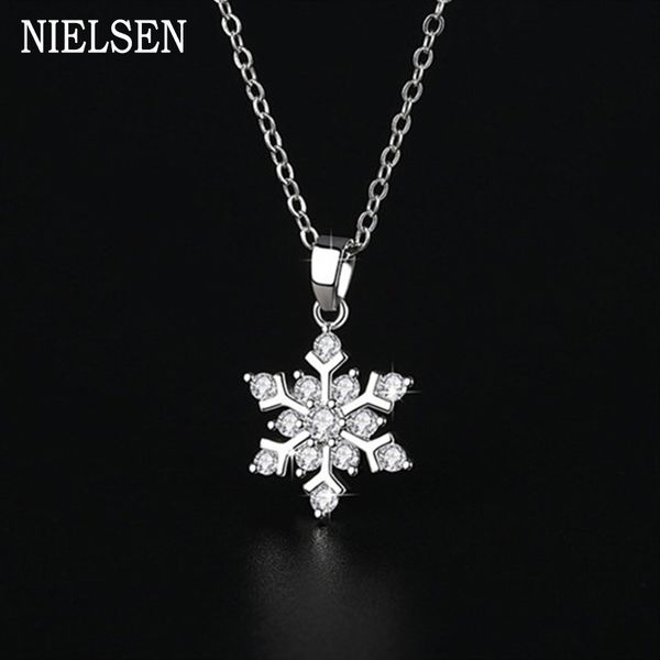 gorgeous zirconia christmas snowflake necklaces pendants for women wedding jewelry accessories, Golden;silver
gorgeous zirconia christmas snowflake necklaces pendants for women wedding jewelry accessories, Golden;silver