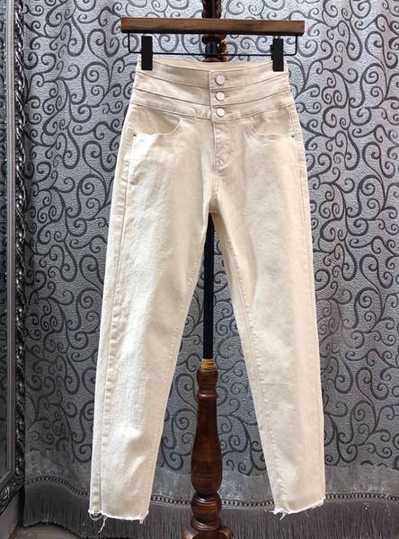 the new autumn and winter 2019 women's wild in the streets of a button waist jeans 1216, Blue
the new autumn and winter 2019 women's wild in the streets of a button waist jeans 1216, Blue