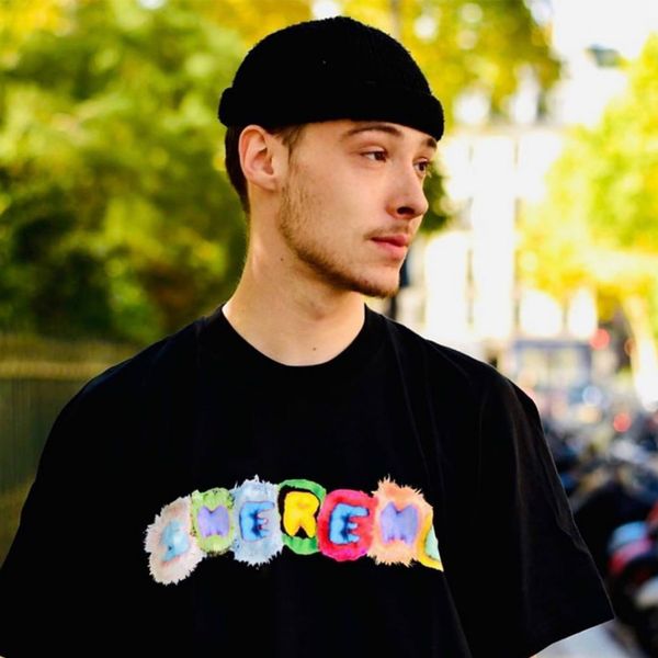 2020 pillows tee rainbow logo men luxury t-shirts summer brand letter print tees designer short sleeve crew neck tshirts wholesale, White;black
2020 pillows tee rainbow logo men luxury t-shirts summer brand letter print tees designer short sleeve crew neck tshirts wholesale, White;black