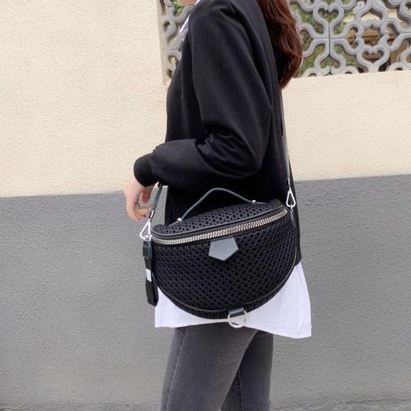 new fashion foreign stripes exquisite compact shoulder bag messenger bag ladies small
new fashion foreign stripes exquisite compact shoulder bag messenger bag ladies small