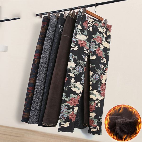 90kg wear autumn winter middle age women plus thick velvet leggings female mom high elastic print flower trouser warm pants a51, Black;white
90kg wear autumn winter middle age women plus thick velvet leggings female mom high elastic print flower trouser warm pants a51, Black;white