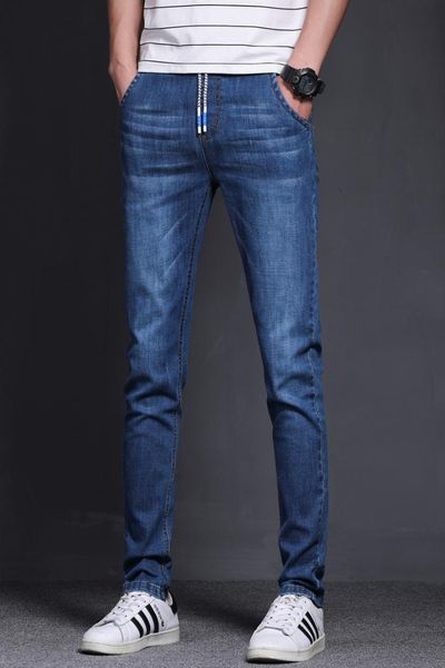men's blue straight leg high-stretch jeans
men's blue straight leg high-stretch jeans
