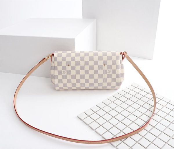 2019 premium handbag 2019 luxury brand female handbag famous designer handbag famous designer luxury backpack25*4.5*14.5CM 
2019 premium handbag 2019 luxury brand female handbag famous designer handbag famous designer luxury backpack25*4.5*14.5CM