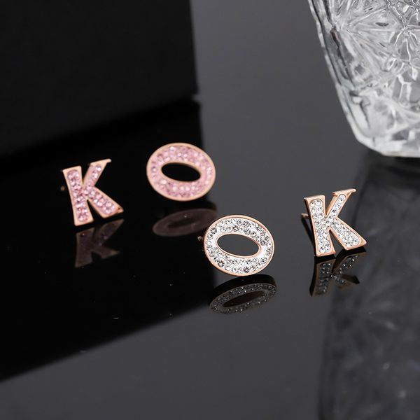 korean simple creative rhinestones titanium steel letter ok asymmetry earrings fashion temperament ladies jewelry accessories, Golden;silver
korean simple creative rhinestones titanium steel letter ok asymmetry earrings fashion temperament ladies jewelry accessories, Golden;silver