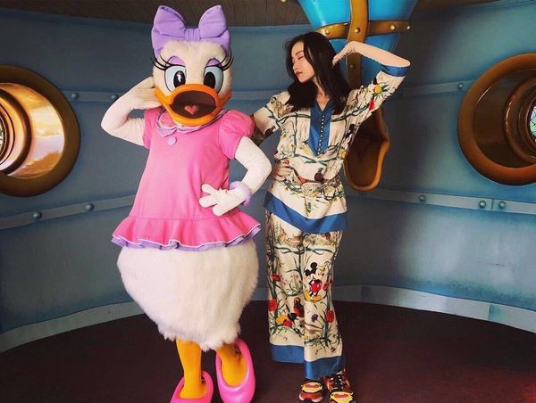 2020 women runway animal print pyjamas suits spring summer pullover long shirt + long waist elastic pant 2 piece loose silk sets, White
2020 women runway animal print pyjamas suits spring summer pullover long shirt + long waist elastic pant 2 piece loose silk sets, White