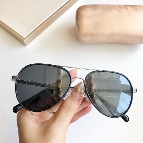 protection sunglasses women eyewear new simple sunglasses mens popular 4219 outdoor case fashion men wholesale uv400 with summer, White;black
protection sunglasses women eyewear new simple sunglasses mens popular 4219 outdoor case fashion men wholesale uv400 with summer, White;black