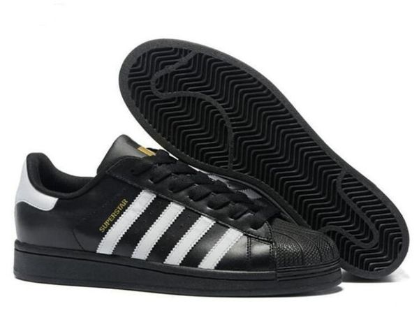 2020 super star white designer shoes hologram iridescent junior superstars 80s pride womens mens trainers superstar sport shoes
2020 super star white designer shoes hologram iridescent junior superstars 80s pride womens mens trainers superstar sport shoes