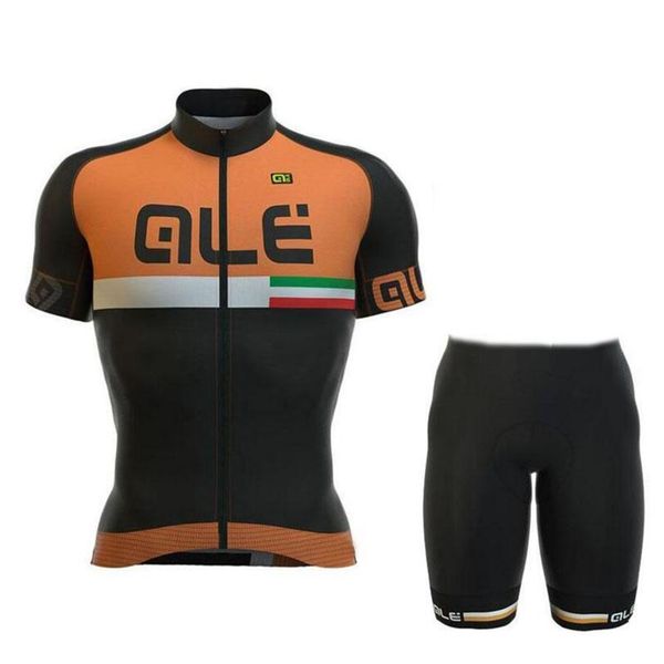 2020 high quanility mens cycling jersey set ropa de camisa ciclismo classic short sleeve bike clothing sport jerseys cycling set, Black;blue
2020 high quanility mens cycling jersey set ropa de camisa ciclismo classic short sleeve bike clothing sport jerseys cycling set, Black;blue