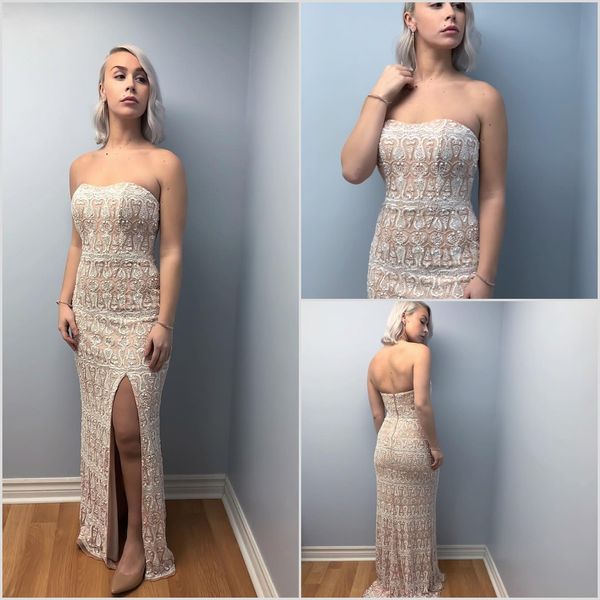 plus size customized mermaid sleeveless evening dresses strapless prom dress satin applique floor length split formal party bridesmaid gown, Black;red
plus size customized mermaid sleeveless evening dresses strapless prom dress satin applique floor length split formal party bridesmaid gown, Black;red