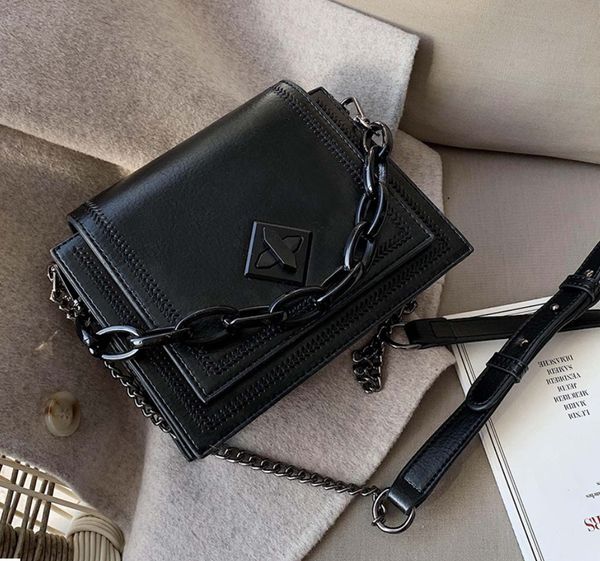 огненная цепь дизайн искусственная кожа crossbody сумки для женщин мода мини плечо сумка леди качество сумки
огненная цепь дизайн искусственная кожа crossbody сумки для женщин мода мини плечо сумка леди качество сумки
