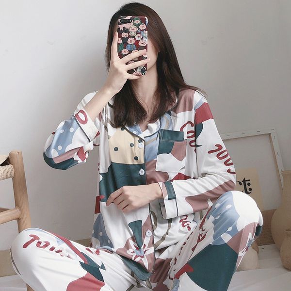 autumn women's pajamas two pieces pajamas sets cartoon print home service turn-down collar cotton long sleeves pants sleepwear, Black;red
autumn women's pajamas two pieces pajamas sets cartoon print home service turn-down collar cotton long sleeves pants sleepwear, Black;red