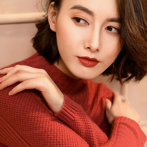 alkmene 2020 spring and autumn new knitted jumper 100% cashmere sweater women half high collar long sleeve fashion sweater, White;black
alkmene 2020 spring and autumn new knitted jumper 100% cashmere sweater women half high collar long sleeve fashion sweater, White;black