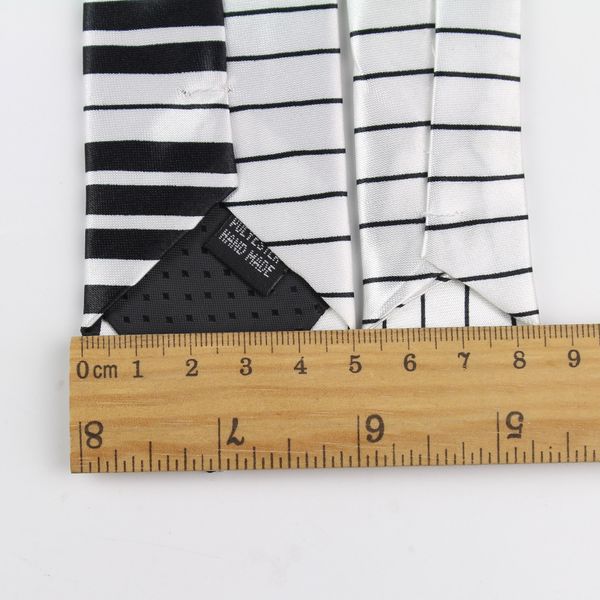 new style men's fashion neckties helloween festival christmas tie soft designer character necktie music score piano guitar, Black;blue
new style men's fashion neckties helloween festival christmas tie soft designer character necktie music score piano guitar, Black;blue