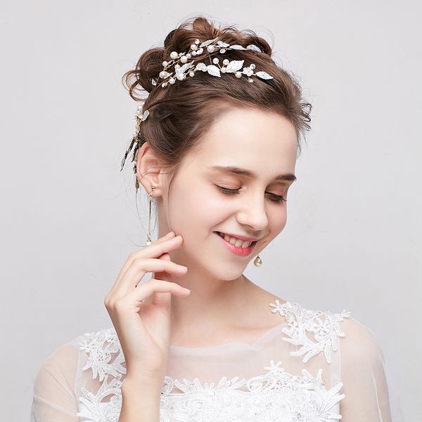 alloy bride headwear korean gold spray paint 2019 new fairy hair decoration wedding garment accessories wedding jewelry, Golden;white
alloy bride headwear korean gold spray paint 2019 new fairy hair decoration wedding garment accessories wedding jewelry, Golden;white