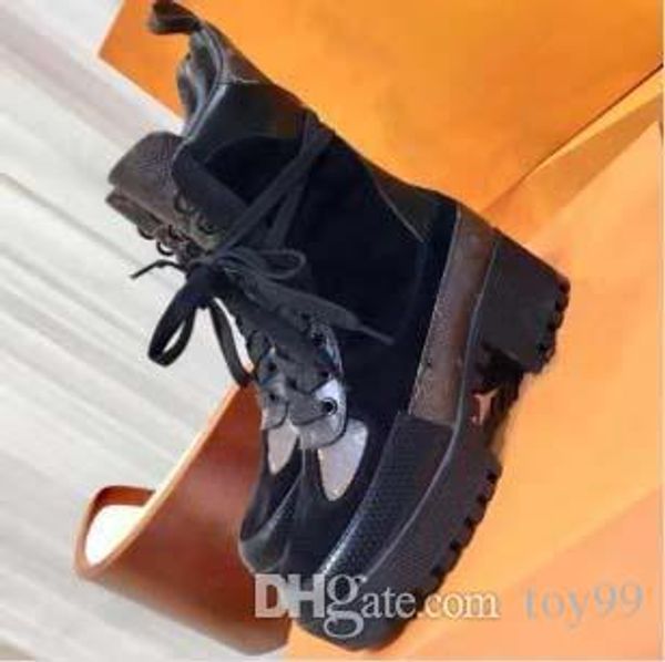 with box sneaker casual shoes trainers fashion sports shoes trainers shoes for woman dhl by toy99 l2238, Black;red
with box sneaker casual shoes trainers fashion sports shoes trainers shoes for woman dhl by toy99 l2238, Black;red