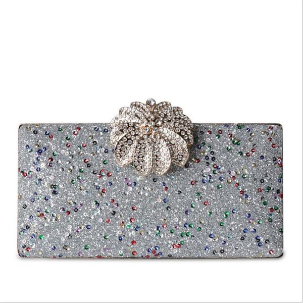 2020 women diamond bling wedding dinner clutch bags luxury clutch handbags chain wallets purse with flowers drop shipping mn1703
2020 women diamond bling wedding dinner clutch bags luxury clutch handbags chain wallets purse with flowers drop shipping mn1703