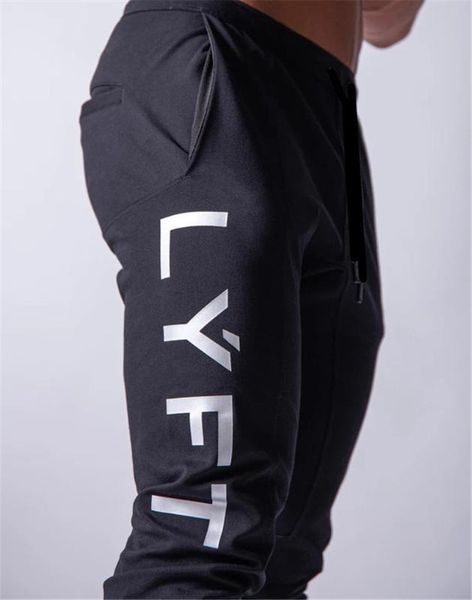 japan brand joggers men sweatpants gym running pants mens fitness bodybuilding gym men jogging pants zipper sweatpants trousers, Black;blue
japan brand joggers men sweatpants gym running pants mens fitness bodybuilding gym men jogging pants zipper sweatpants trousers, Black;blue
