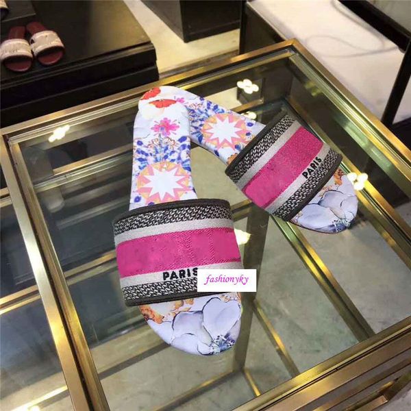wholesale slippers summer luxury woman beach alphabet slippers designer rough sandals knitted cloth embroidery woman shoes, Black
wholesale slippers summer luxury woman beach alphabet slippers designer rough sandals knitted cloth embroidery woman shoes, Black