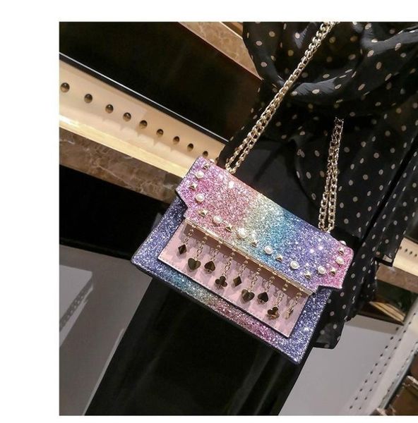 2020 new korean version of the shoulder bag women's fashion cute clutch bag casual diagonal female
2020 new korean version of the shoulder bag women's fashion cute clutch bag casual diagonal female