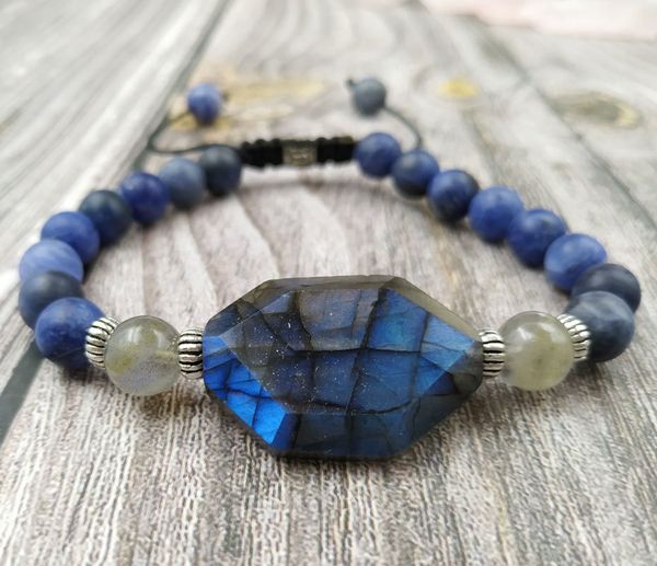 ya3930 natural labradorite sodalite stone beads cord knotted adjustable bracelet, Golden;silver
ya3930 natural labradorite sodalite stone beads cord knotted adjustable bracelet, Golden;silver