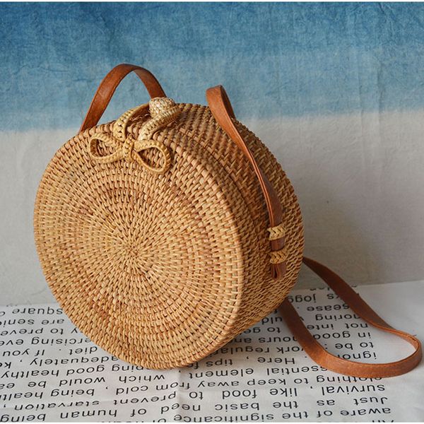 2019 fashion women travel bags packing cubes stylish ladies beach bags handwoven round bag chic hasp bag
2019 fashion women travel bags packing cubes stylish ladies beach bags handwoven round bag chic hasp bag