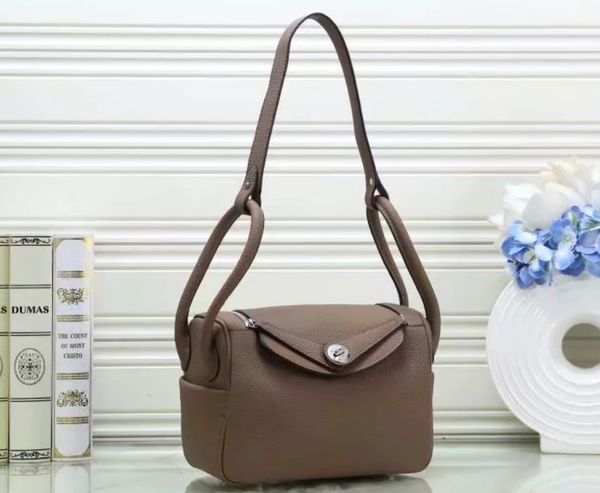 сумки на ремне 2019 оптовые новые женские сумки сумки сумки женские сумки женские роскошные рюкзаки рюкзак дизайнерская большая сумка
сумки на ремне 2019 оптовые новые женские сумки сумки сумки женские сумки женские роскошные рюкзаки рюкзак дизайнерская большая сумка