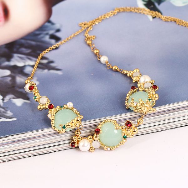juicy grape 2019 fashion light green and red cristal ball bead gilded necklace clavicle chain choker jewelry for women, Silver
juicy grape 2019 fashion light green and red cristal ball bead gilded necklace clavicle chain choker jewelry for women, Silver