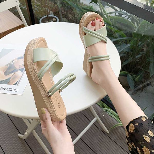 shoes woman 2020 slippers heels slipers women platform med on a wedge high soft new summer rubber bonded leather slides pu, Black
shoes woman 2020 slippers heels slipers women platform med on a wedge high soft new summer rubber bonded leather slides pu, Black