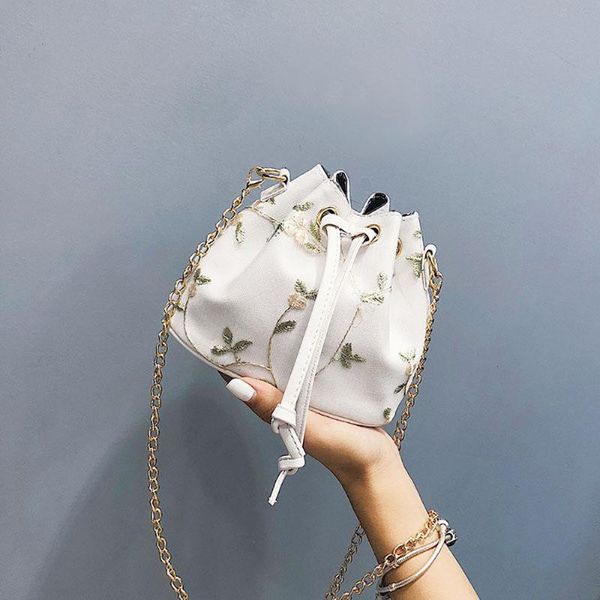 pu leather bucket shoulder bags for women large capacity chains small crossbody bags for women female travel shopping
pu leather bucket shoulder bags for women large capacity chains small crossbody bags for women female travel shopping