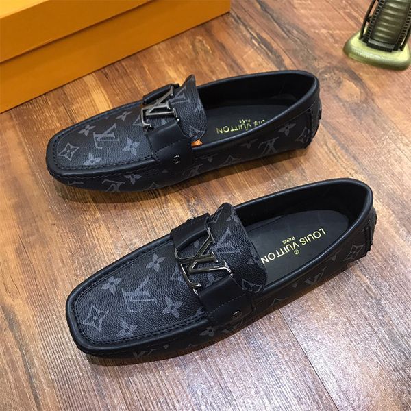 2020 new men shoes fashion luxury sneakers leather flat metal button peas shoes classic casual running shoes for men high quality, Black
2020 new men shoes fashion luxury sneakers leather flat metal button peas shoes classic casual running shoes for men high quality, Black