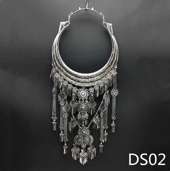 sell new - 100% handmade miao silver collars and necklaces of hmong choreography necklace
sell new - 100% handmade miao silver collars and necklaces of hmong choreography necklace