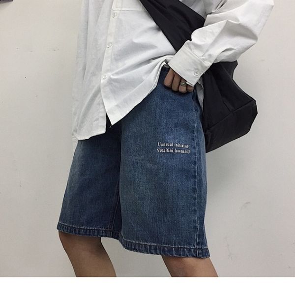 2019 spring and summer the new listing harajuku style korean casual fashion couple straight denim sports five pants streetwear, White;black
2019 spring and summer the new listing harajuku style korean casual fashion couple straight denim sports five pants streetwear, White;black