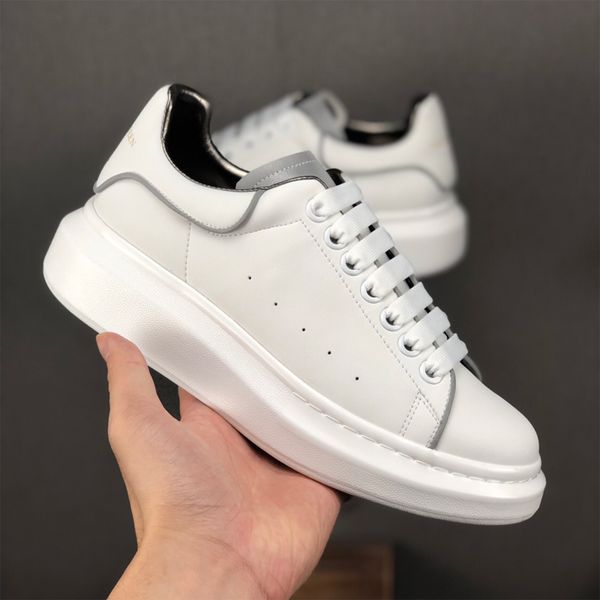 fashion luxury designer women men shoes slides mq luxe platform sneakers casual des chaussures pour femmes white black online
fashion luxury designer women men shoes slides mq luxe platform sneakers casual des chaussures pour femmes white black online