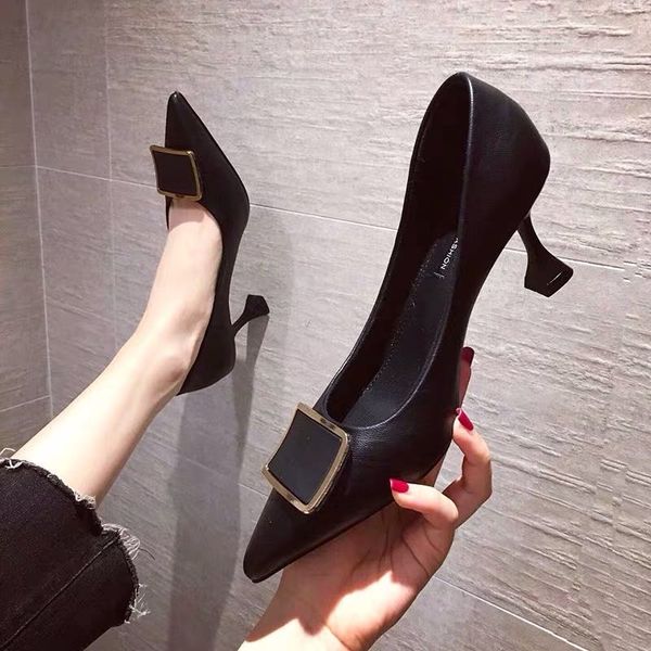 new french girl pointed square button high heels in spring 2020 women's all over stiletto work shoes women's single shoes, Black
new french girl pointed square button high heels in spring 2020 women's all over stiletto work shoes women's single shoes, Black