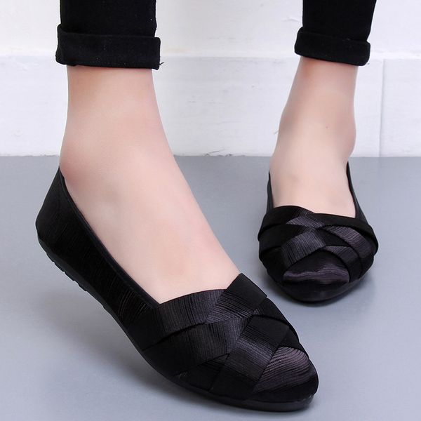 fashion mature women slip-on loafers pointed toe casual flat single shoes shallow spring autumm ladies casual shoes, Black
fashion mature women slip-on loafers pointed toe casual flat single shoes shallow spring autumm ladies casual shoes, Black