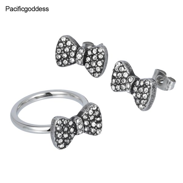 bowknot earrings and rings three color can select nice jewelry ship, Slivery;golden
bowknot earrings and rings three color can select nice jewelry ship, Slivery;golden