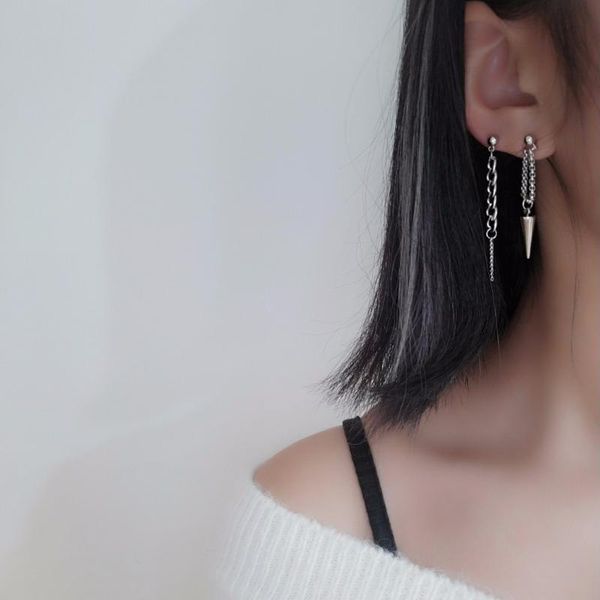 2020 temperament wild simple earrings asymmetric rivet chain earrings female ear jewelry autumn and winter pearl female jewelry, Golden
2020 temperament wild simple earrings asymmetric rivet chain earrings female ear jewelry autumn and winter pearl female jewelry, Golden